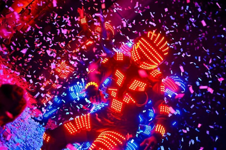 Led Robot show