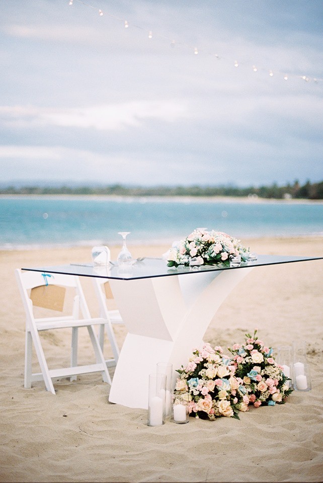 beach wedding venues	